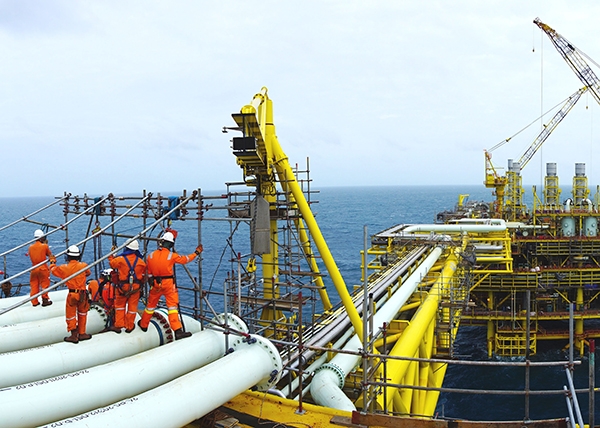 How do you design offshore structure?