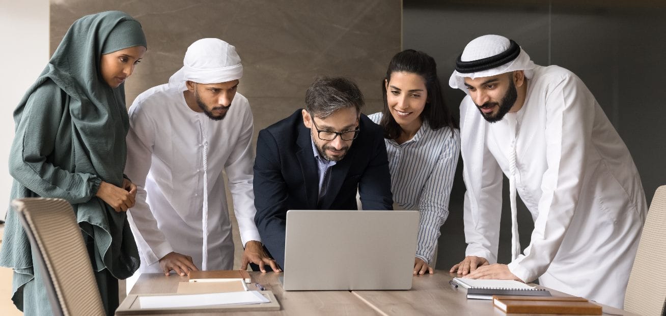 How Professional Development Training in Dubai Enhances Leadership Skills